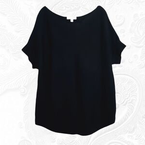 Banana Republic Oversized Black Cropped Sleeve Sweater‎